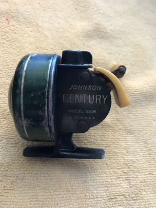 Johnson Century 100b Spincasting Fishing Reel