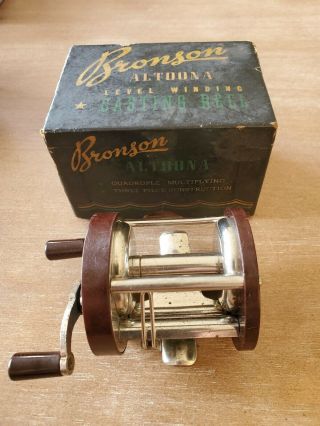 Vintage Bronson Altoona Level Winding Casting Reel.  Model No.  4200