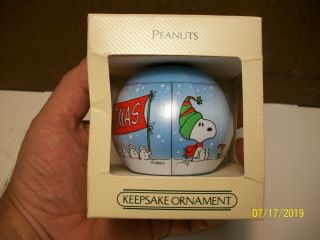 1984 Peanuts - Snoopy Satin Ball Ornament (Hallmark) 3