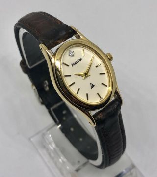 Lovely Vintage Accurist Quartz Watch For Women - Cal.  1L20 3