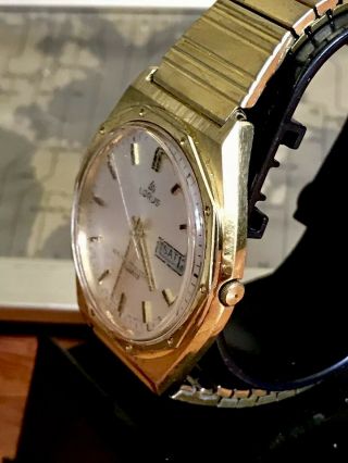 Vintage Lorus Nautical Day Date Mariner Bezel Men’s Chronometer Watch Running 3