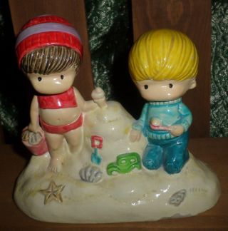 Vintage Chalkware? Figurine Children Playing At The Beach Cute R2
