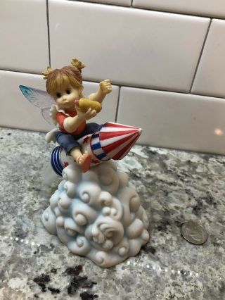 My Little Kitchen Fairies Enesco Patriotic Rocket 4th Of July Musical Fairy Flag