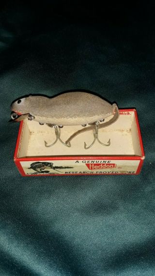 Vintage Lure - Heddon 9800 Meadow Mouse 2 7/8 " Long 4 1/2 " O.  A.  7/16 Oz.  (1956)