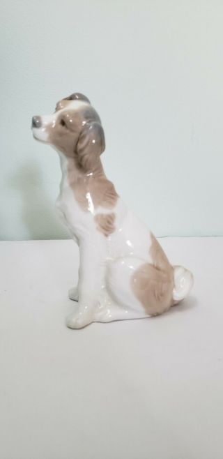 Nao By Lladro Porcelain Figurine - Sitting Dog