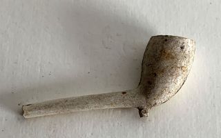 Antique Partial Clay Pipe Leaf Decoration To Bowl With Long Partial Stem & Foot