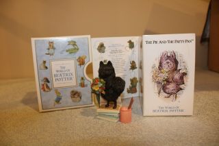 The World Of Beatrix Potter Figurine Pie And Patty Pan Book 1998 Resin Nursery