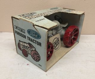 1/16 Fordson Antique Tractor on Steel Wheels DieCast by ERTL 5
