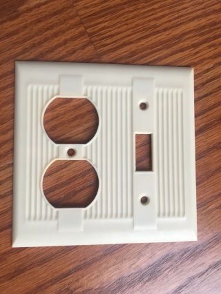 Vintage Tuxedo Ivory 1 Outlet & 1 Light Switch Cover Plate National Tool & Mfg