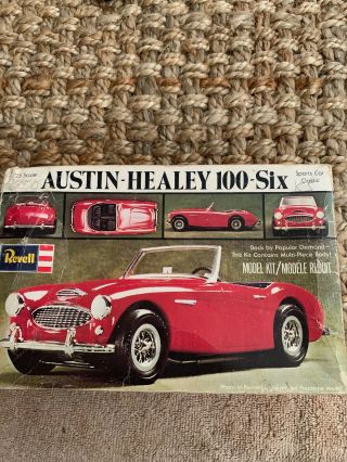 Vintage Revell 1;25 Austin Healey 100 Six Model Kit