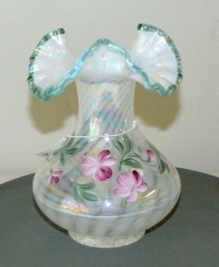PRETTY FENTON Glass WHITE OPALESCENT Vase AZALEA Dianna Barbour 2