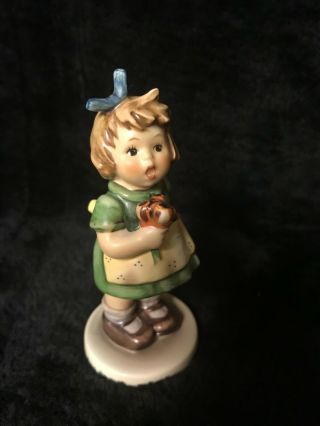 Hummel Girl The Surprise Figurine 431 Special Edition No.  12