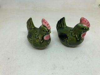 Vintage Japan Roosters/chicken Salt And Pepper Shakers Green And Pink