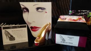 Just The Right Shoe Glamour Girl 810223 Box Jtrs