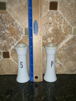 Vintage Tupperware 4” And 6” Hourglass Salt And Pepper Shakers 3