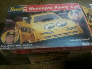 Revell Mooneyes Funny Car 1/24 Scale Model Kit.  7624