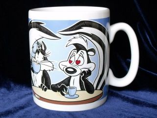 Warner Bros.  Looney Tunes Pepe Le Pew Coffee Mug Tea Cup Skunk Fabrette