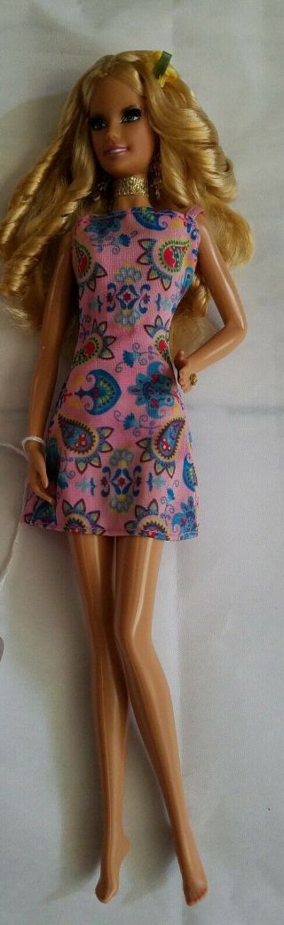Barbie Mattel 1998 Blonde Muse Model Paisley Pink Dress Jewelry Vintage Doll
