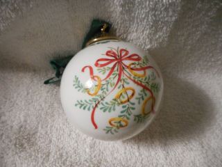 Wedgwood Twelve Days Of Christmas Ball Ornament Five Gold Rings