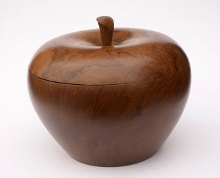 Vintage Turned Wood Box In Shape Of An Apple - Age Unknown