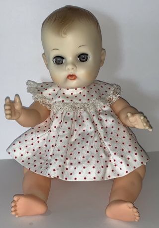 Vintage Vogue 1957 Ginnette Baby Doll in Diaper With Blouses 2