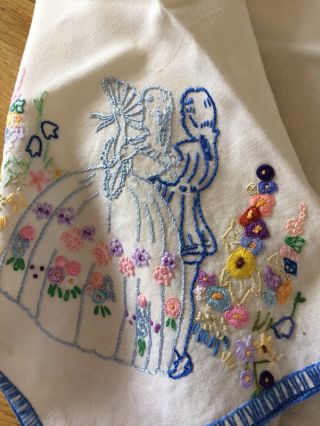Vintage Hand Embroidered Crinoline Lady Tablecloth - Detail 109 X 80 Cm