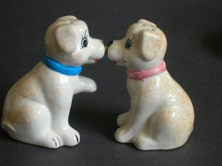 Vintage Kissing Dogs Salt And Pepper Shaker Magnetic