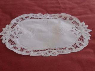 Vintage White Cotton Oval Table Cloth/tray Tape Lace & Embroidered Floral