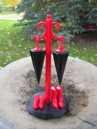 " Umbrella Stand " Plastic Salt & Pepper Set - Shoes And Boots On The Bottom