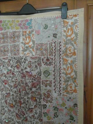 Gorgeous vintage large embroidered rectangular fabric tapestry/textile piece 2