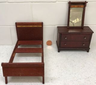 Vintage Wood Inlaid Bedroom Dollhouse Furniture Antique Sleigh Bed Chest Mirror 2