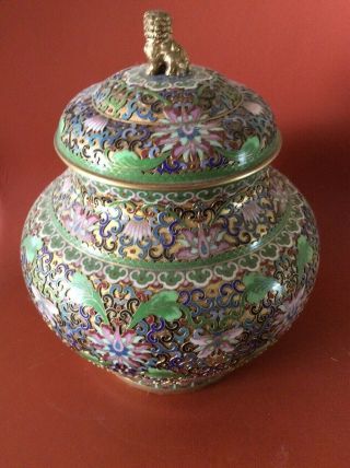 Chinese Cloisonné Vase With Lion Lid Gorgeous Greens / Blues Approx 10hx8w