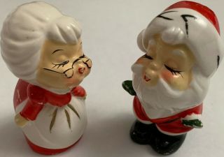 Vintage Kissing Santa And Mrs Claus Salt And Pepper Shakers