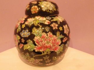 Fab Vintage Chinese Porcelain Black Flower Des Ginger Jar/pot/vase 12.  5 Cms Tall