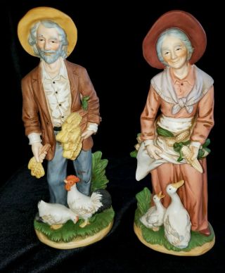 Vintage Homco Porcelain Figurines 1477 Farmer & Wife Feeding Ducks/chickens 8 "