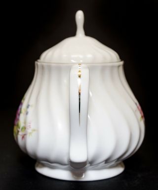Royal OAK Teapot White Porcelain Chinese Tea Pot Teapot with Lid Floral Design 6