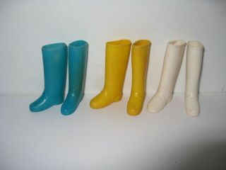 Vintage Mod Barbie Francie Skipper - Squishy Boots - Turquoise,  Yellow,  White