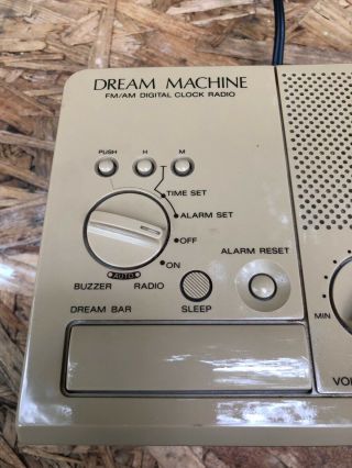 Vintage Sony Dream Machine FM/AM Digital Clock Radio ICF - C2W 3