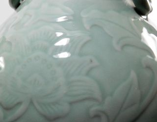 Exquisite Vintage CHINESE LONGQUAN Pale Celadon Porcelain VASE 6