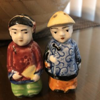 Vintage Salt & Pepper Shakers Asian Couple Made In Japan