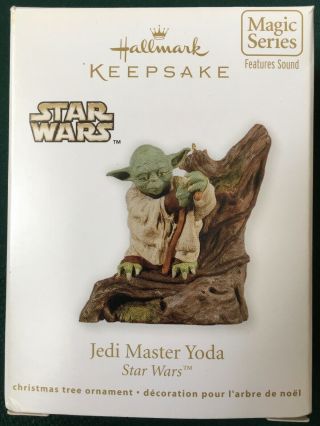 Hallmark 2011 Jedi Master Yoda - Star Wars Qx8867
