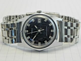Vintage Timex Wind - Up Wrist Watch - Silver Tone W/ Black Dial - Calendar Date