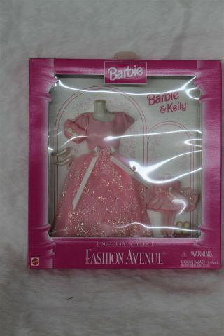 Vintage 1996 Fashion Avenue Barbie And Kelly Matching Outfit Nrfb