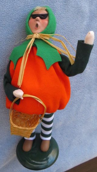 Byers Choice Caroler Halloween Boy In Pumpkin Trick - Or - Treat Costume W Labe