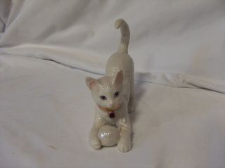 Lenox Porcelain July Birthday Birthstone Cat W/ball Of Yarn Figurine Handcrafted