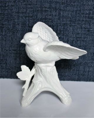 I.  Godinger & Co.  White Porcelain Bird Wings Open Figurine Birds Of A Feather