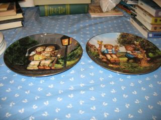 Little Companions Two Collector Plates Mj Hummel Danbury