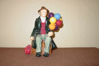 Royal Doulton Figurine The Balloon Man Hn1954 Made In England
