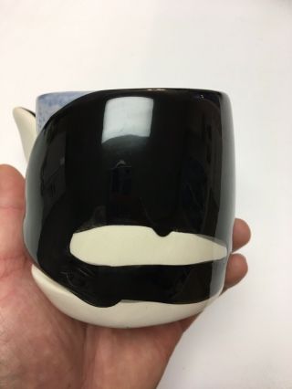 1989 Sea World Shamu Whale Shaped Ceramic Coffee Mug Bergschrund Seattle Orca 2