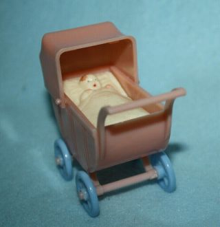 Vintage Renwal Baby In Baby Buggy Stroller Dollhouse Accessory